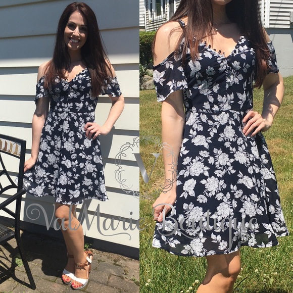 LAST 1- Navy Floral Cold Shoulder Dress - Picture 2 of 5